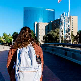 iu indianapolis student walking toward downtown